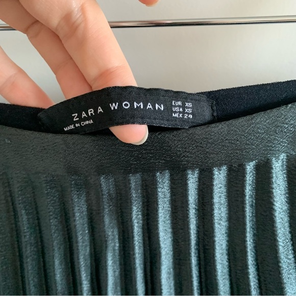 Zara Green Pleated Midi Skirt - Picture 6 of 10